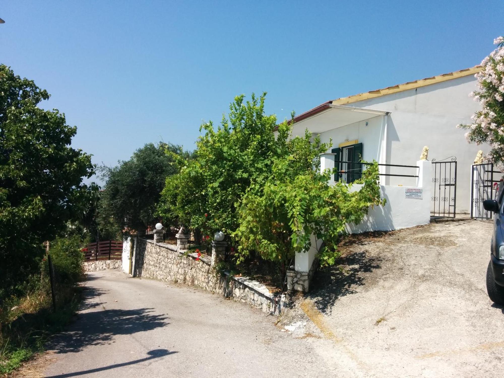 Appartamento Nikos - Eleni Barbati Esterno foto